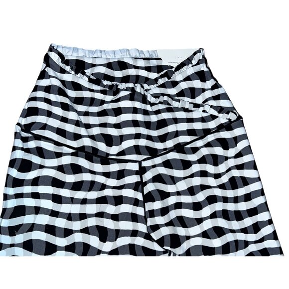 Aerie Offline Real Me Xtra 7/8 Black & White Optical Illusion Leggings Sz Medium - Picture 5 of 16